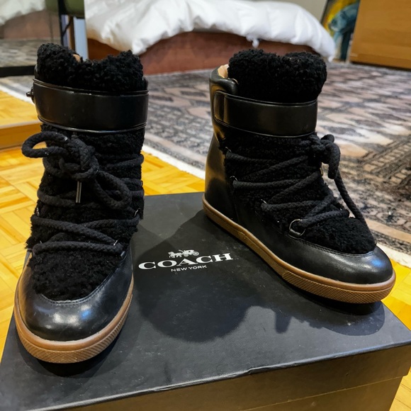 Coach boots - Picture 1 of 3